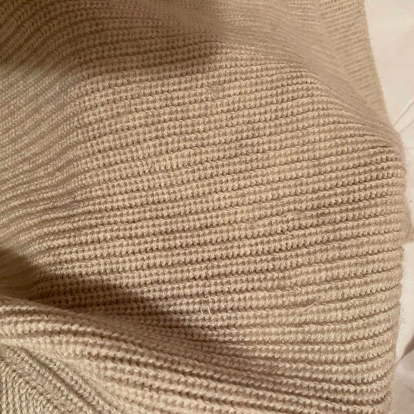 Palmier Sweater Vest (Oatmeal/Grey) - Picture 4 of 5